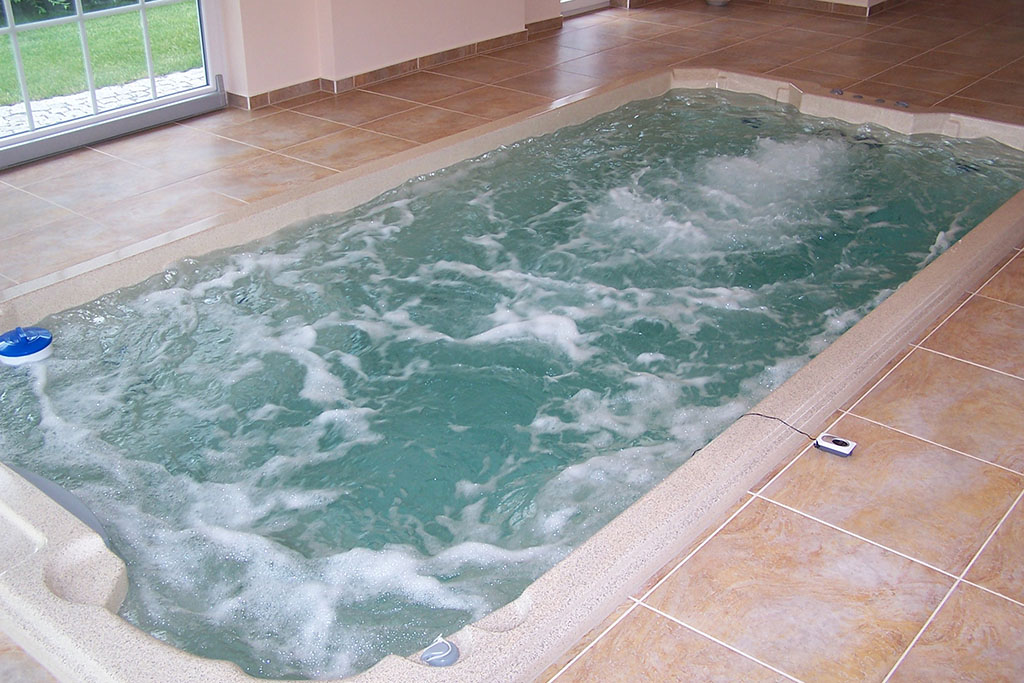 Schwimm-Spa-Becken Schwimm-Spa-Becken